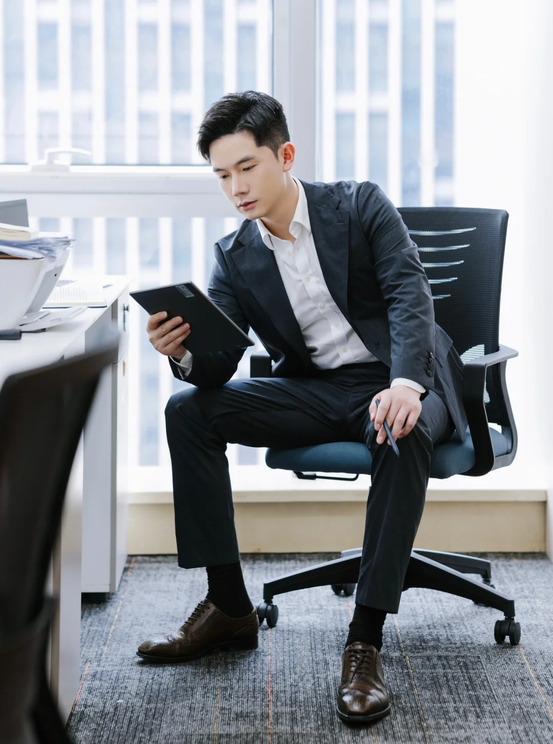 年入千万的合伙人每天都会阅读的干货网站🔍