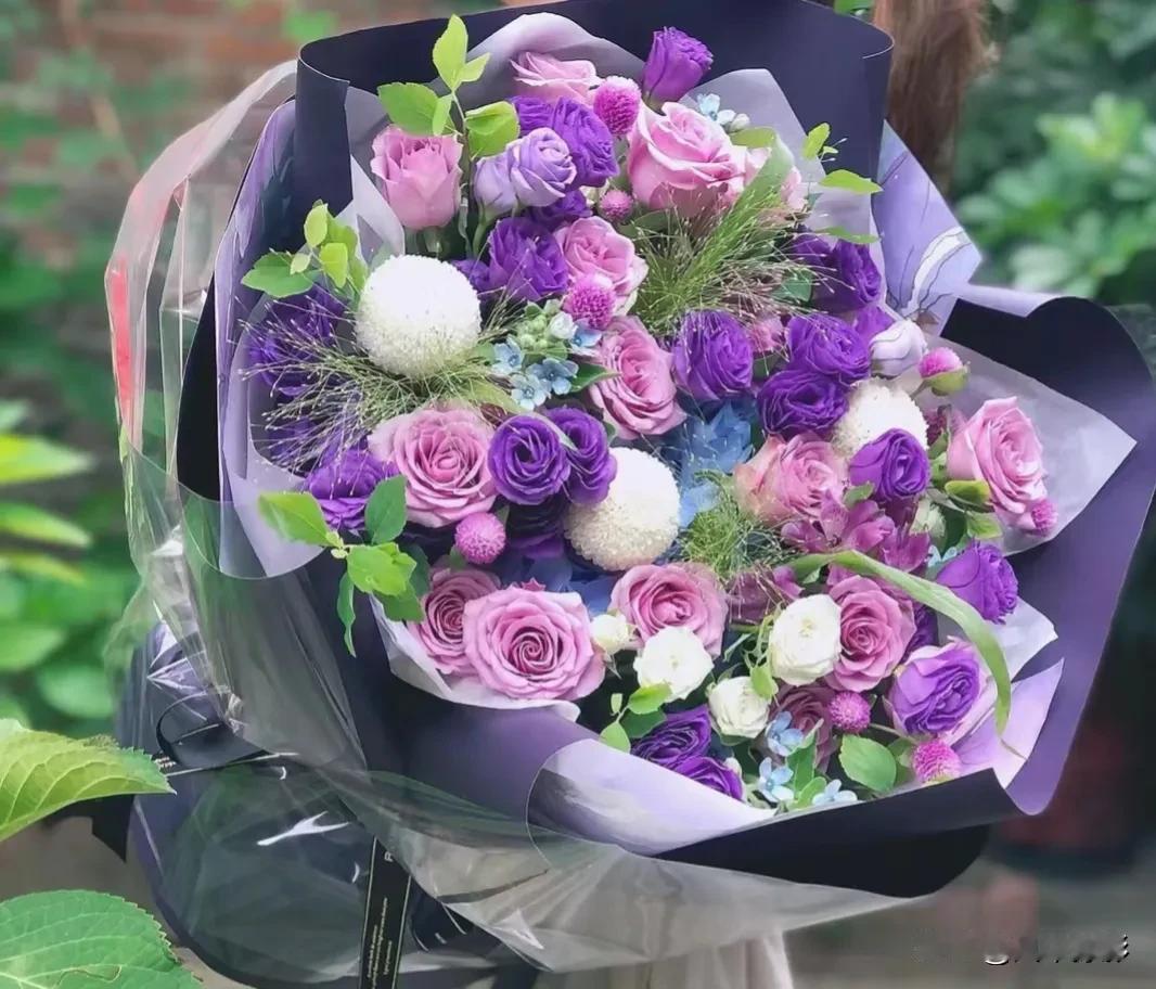 随着国庆7天长假的结束，你已过完今年所有假期，距离下次假期还有86天，且只有1天