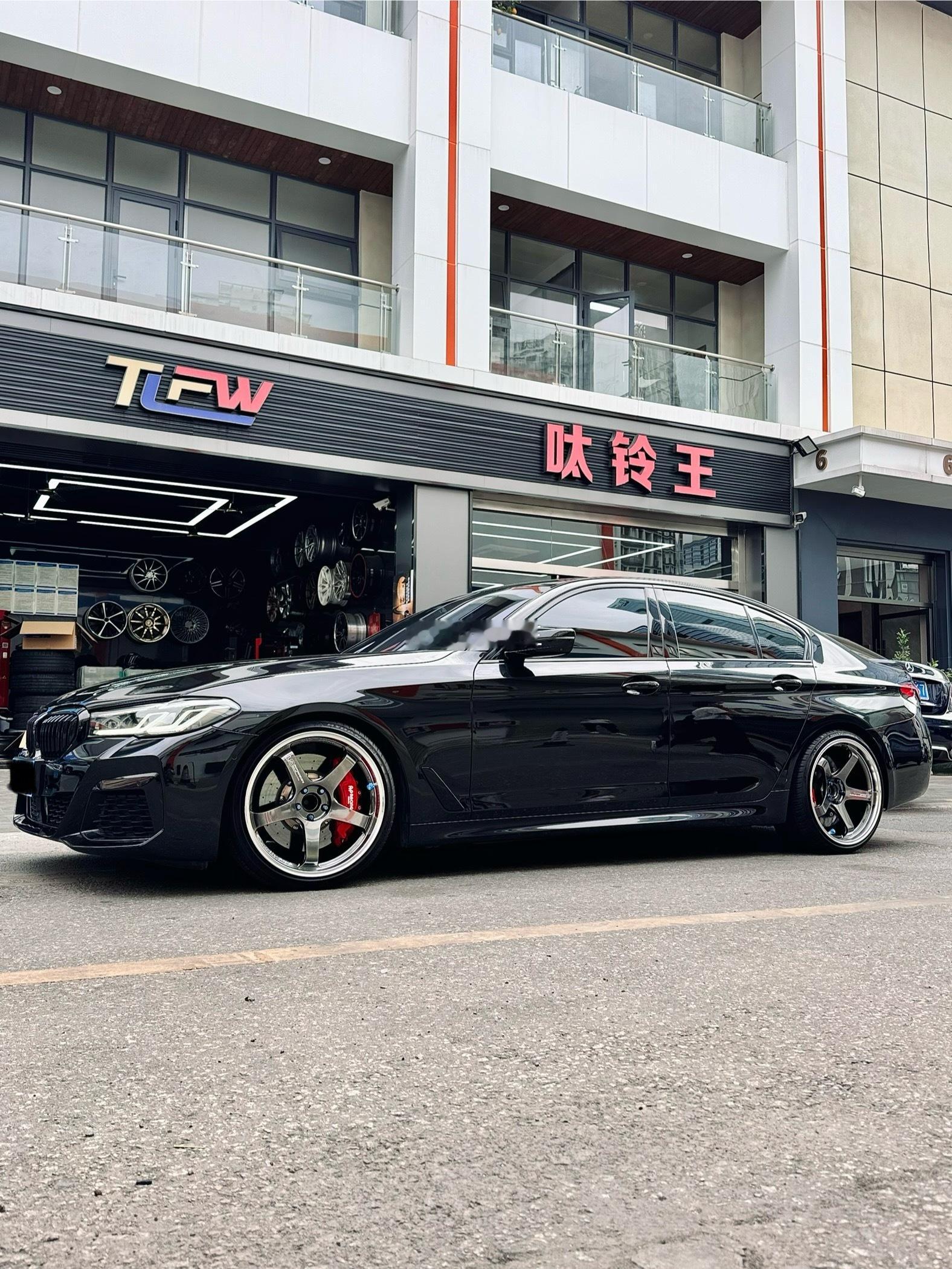 宝马5系完工案例｜ADVAN GT BY版20寸  9.5J / 10.5J  