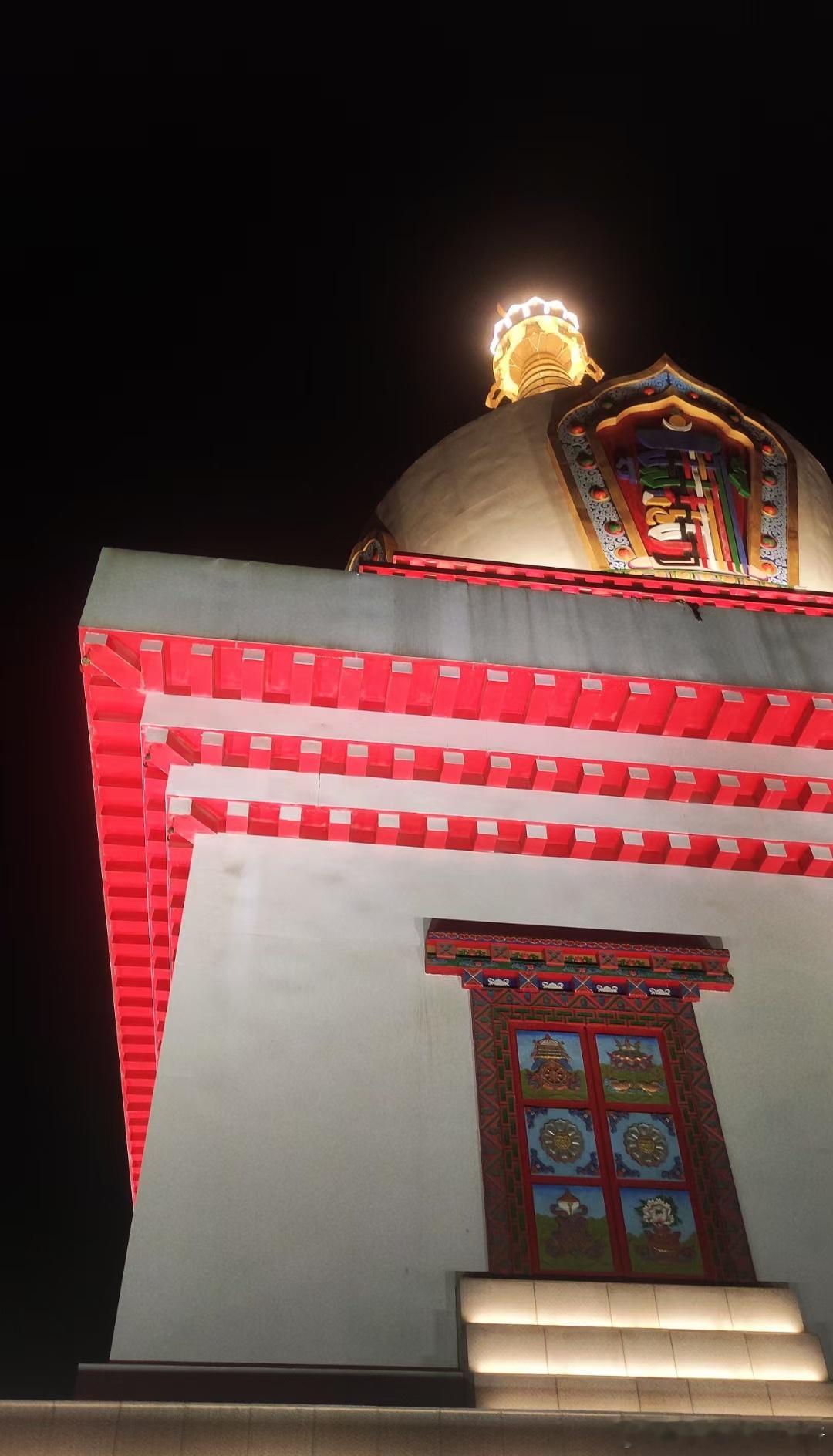 祖国再好，都要回家，你好，我的呼和浩特，回来了[心]，回家第一件事来有舍利子地方