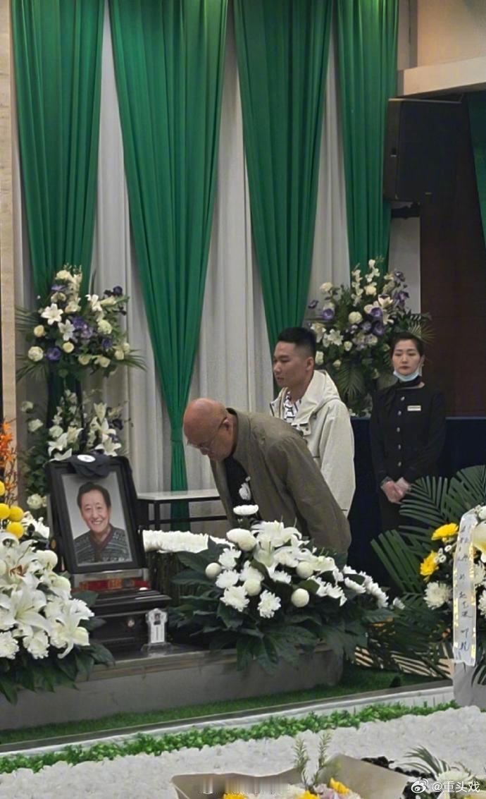 快乐星球导演送别赵克明 据10月8日，西安殡仪馆工作人员告诉记者称，赵克明先生的