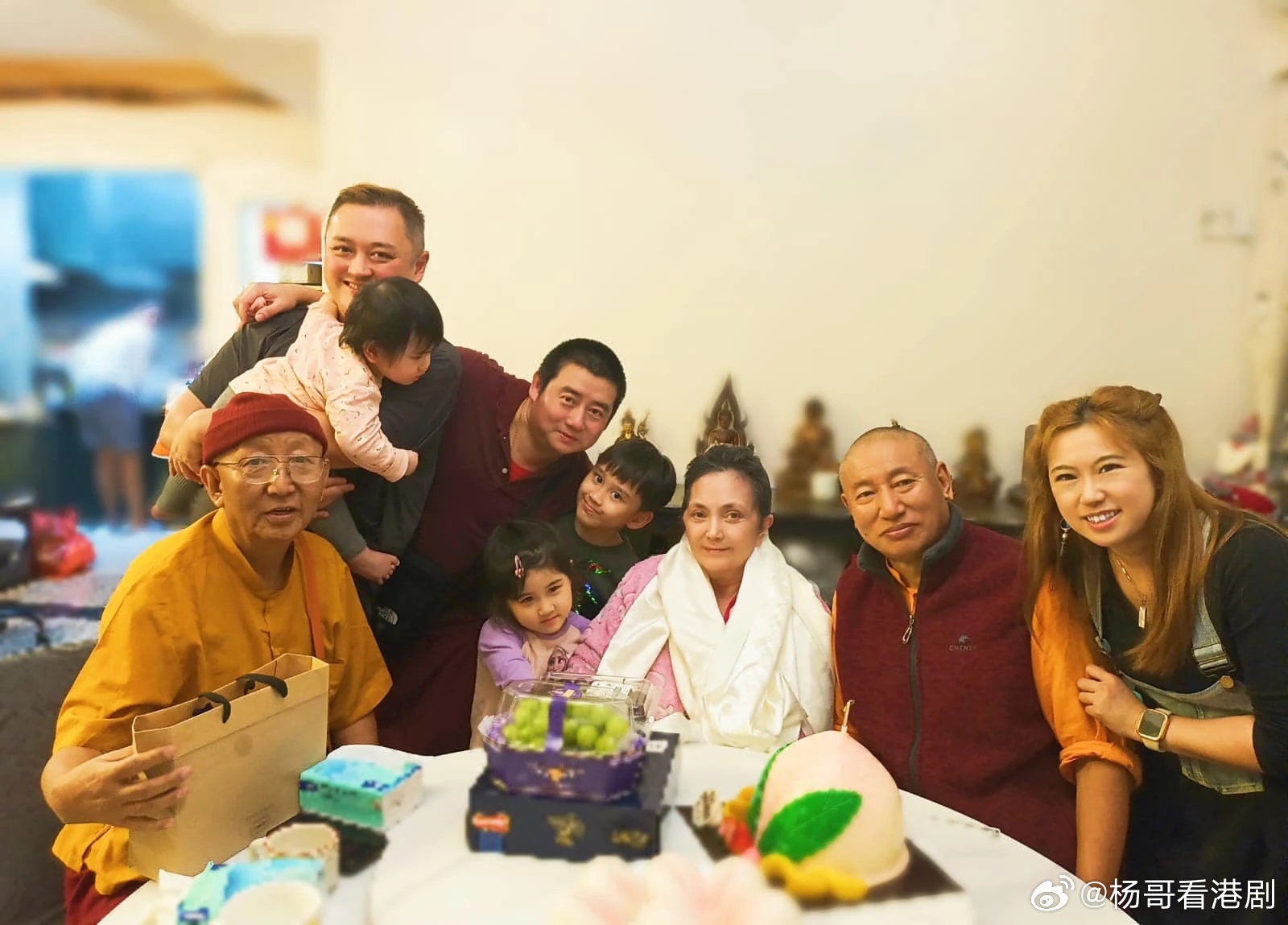 資深藝人施明離世終年74歲 與鼎爺育孖仔 惜近年家庭關係轉淡.資深藝人施明於20