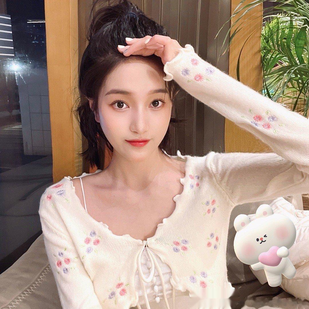 甜妹来啦🥯  ​​​