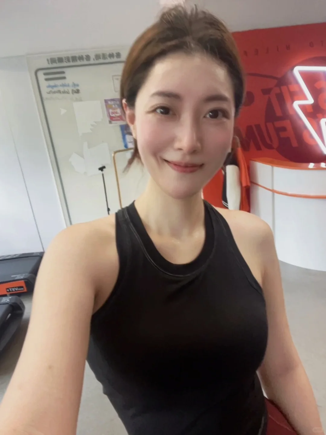 今天也是认真锻炼的一天！