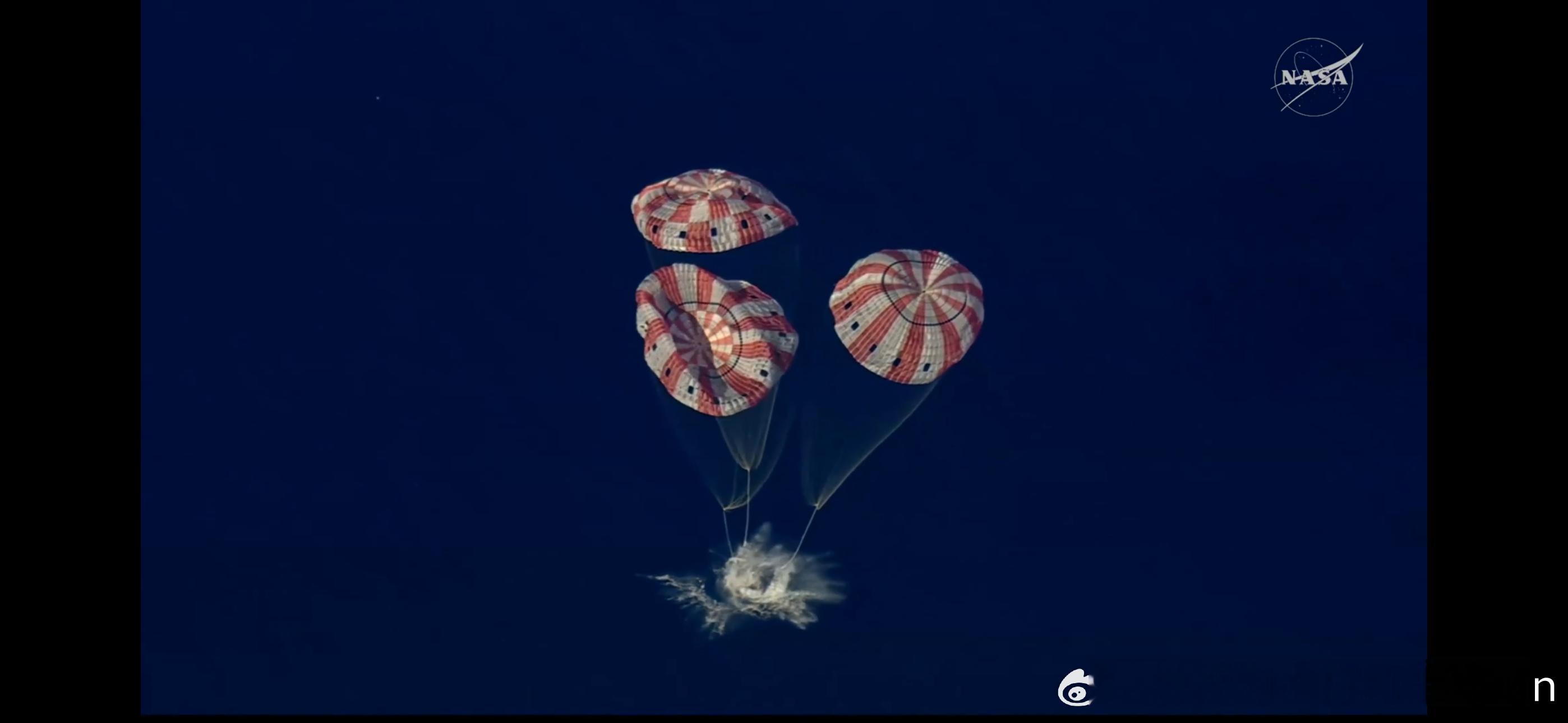 太伟大了，Artemis 从月球返回地球，时速2.5万英里穿过大气层，在圣地亚哥