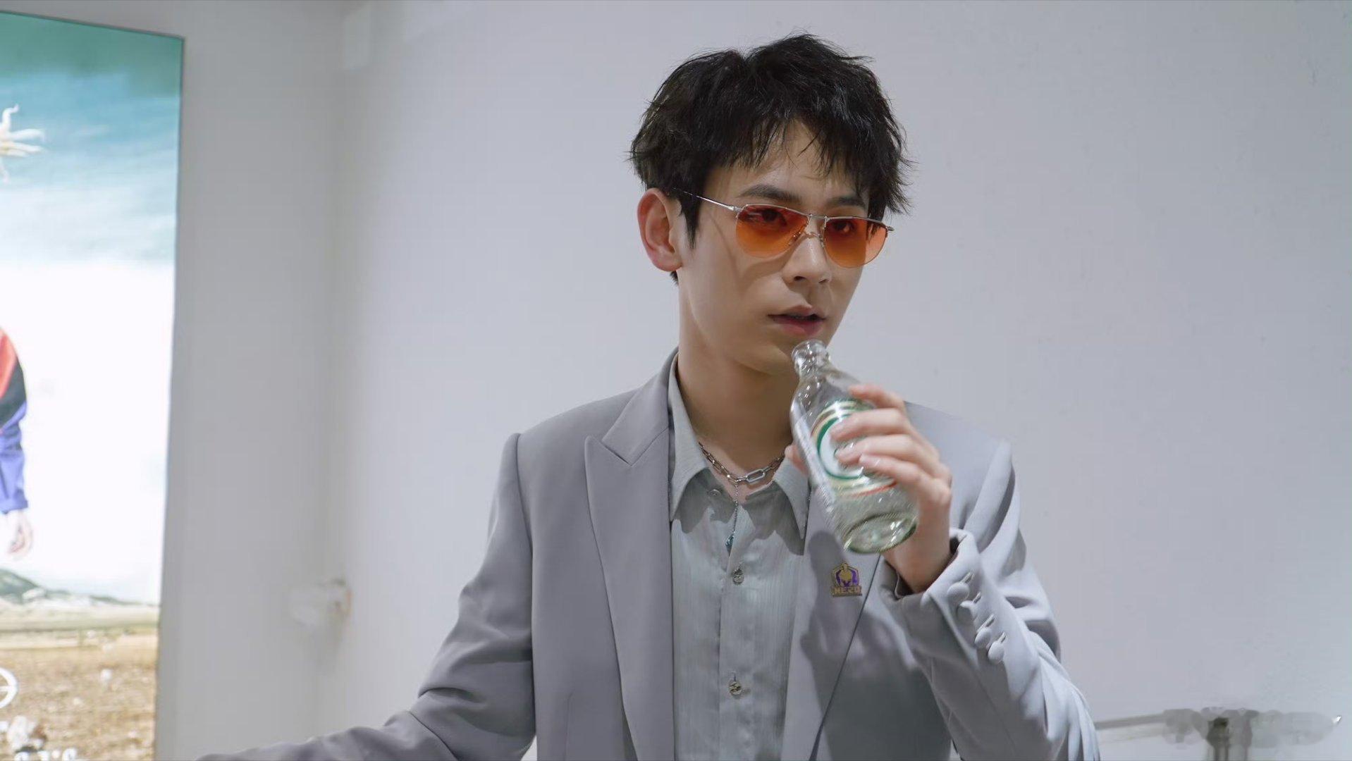 无畏NoFear 🍑心光自为引多远都无畏 顺利是最美好的祝福，愿我们一切顺利！