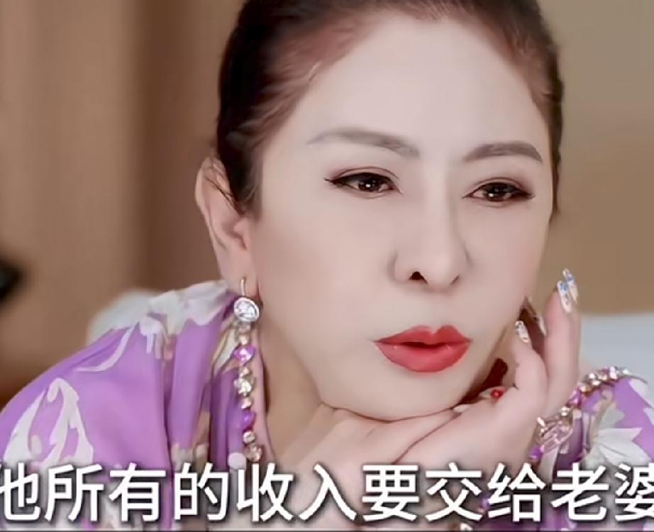 向太爆利智吃关之琳李连杰的醋要离家出走

没想到利智醋劲这么大，十三姨搭一下肩膀