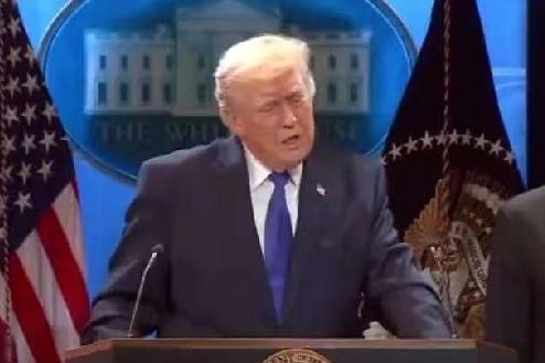 2月21日，特朗普对媒体说:“我们几乎被世上每个国家都坑了一把。他们有大量的盈余