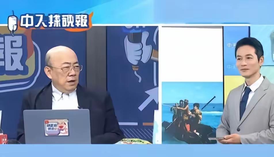对于大陆海警在仁爱礁棒打菲律宾橡皮艇人员。

7月20日上午9点，仁爱礁附近。中