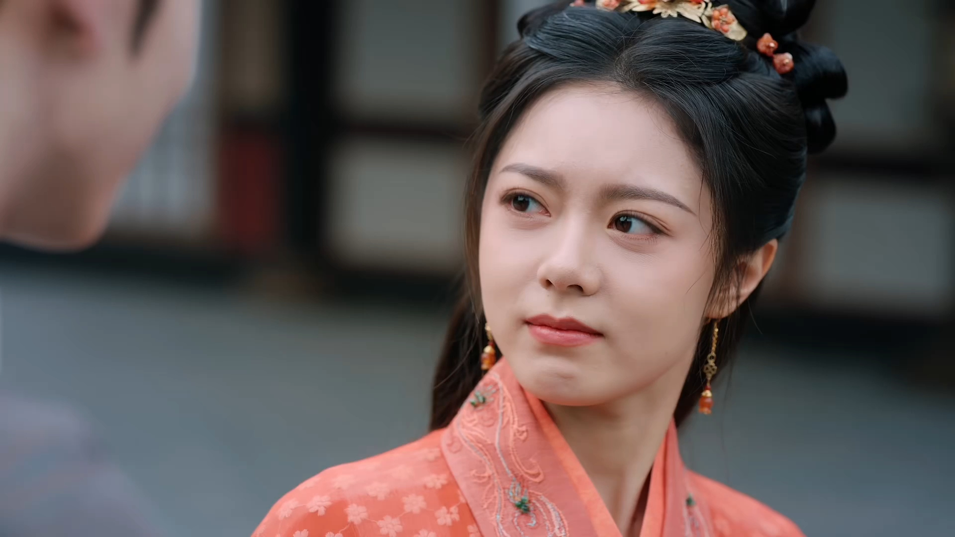 #张凌赫赵今麦浑身上下都是嘴# 于《度华年》里，张凌赫赵今麦饰演的情侣通过争吵展