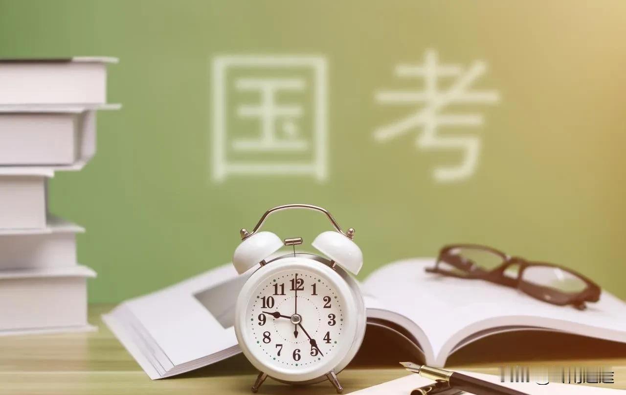 普通公务员一年的总收入能够达到多少？最关键的一点是你是在哪个地区工作，因为不同地