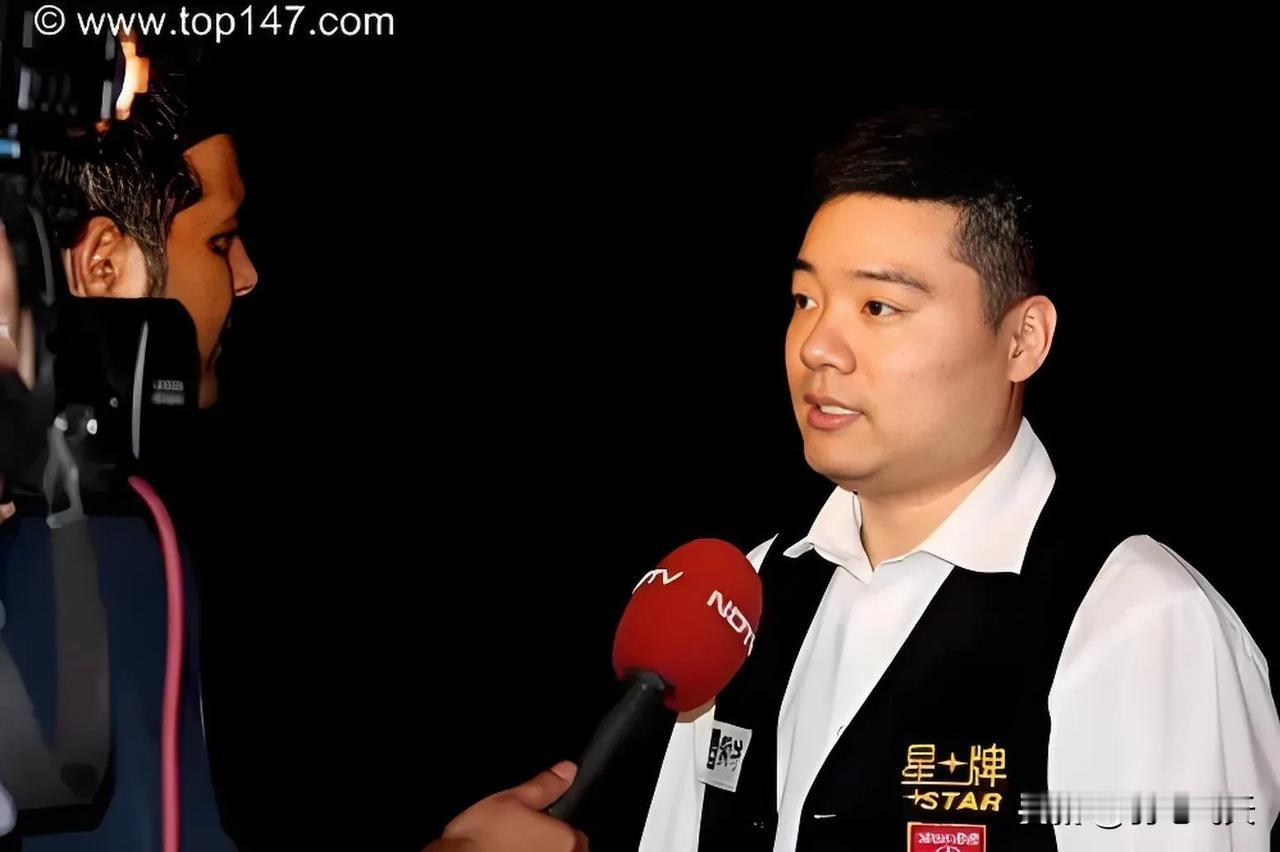 丁俊晖夺冠感言，真情流露
北京时间11月10日，南京斯诺克国际锦标赛决赛，中国一