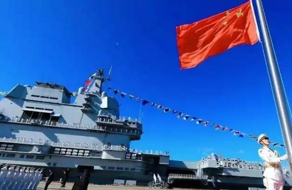 [浮云]俄罗斯军事专家：“美国心里非常清楚，中国综合国力强大无比”，现在全世界看