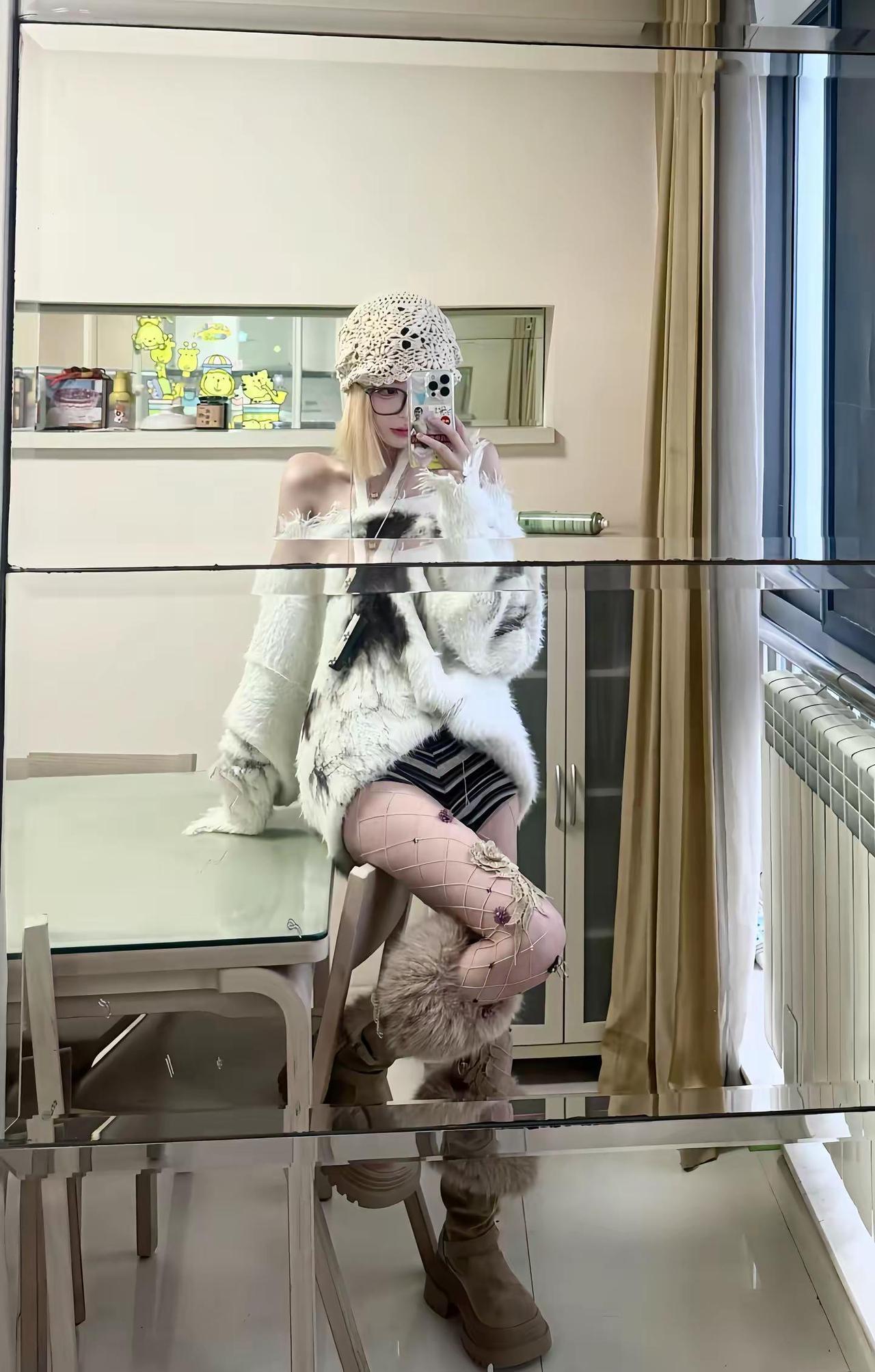 你要是太忙的话就把兄弟推给我吧。今天穿什么 辣妹穿搭