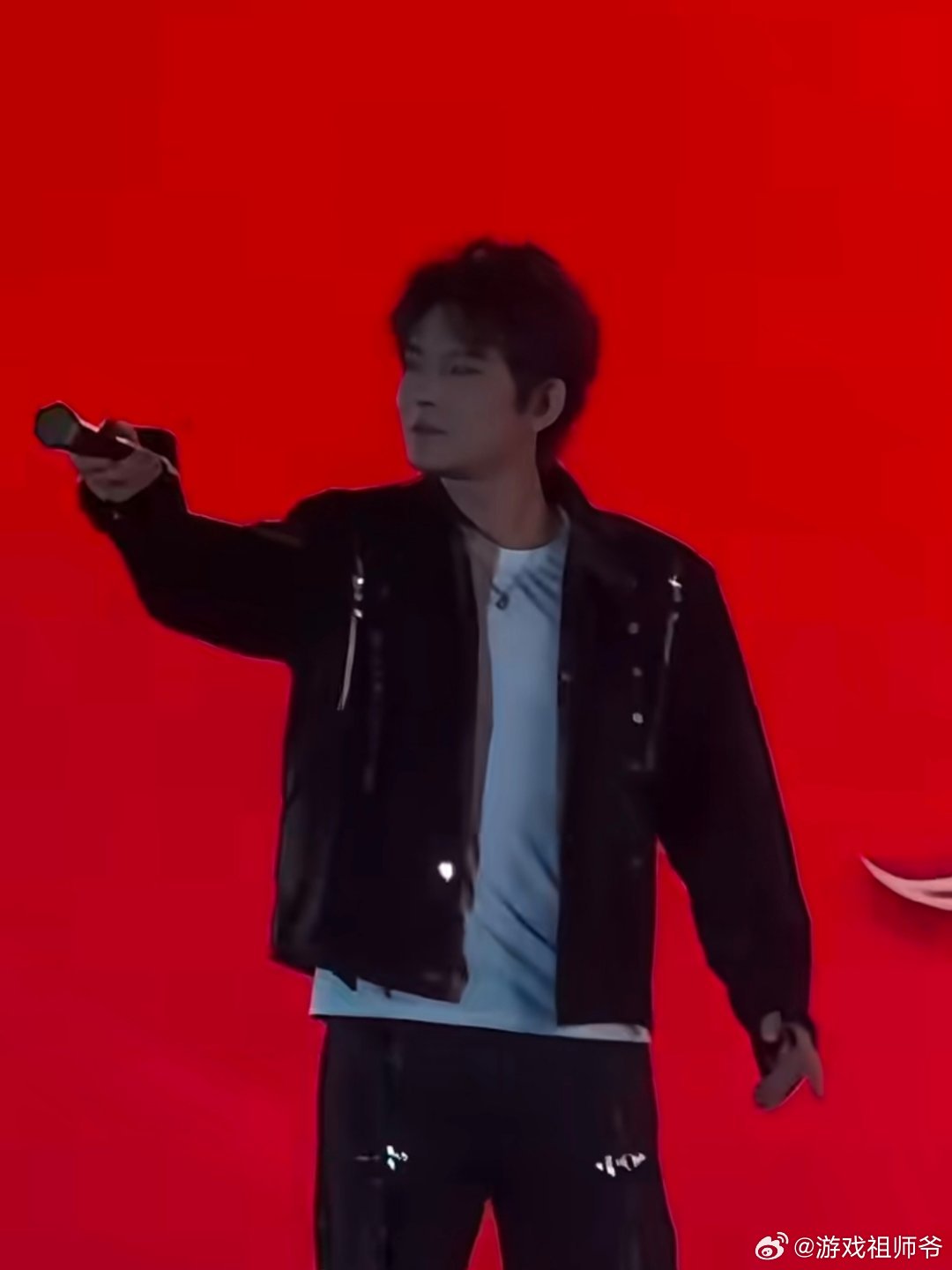 陈翔 江铠同时隔这么久陈翔想悄悄复出打复活赛呢[允悲]可惜我们都有记忆，出轨男没
