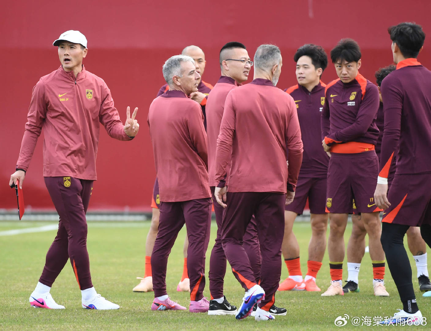 国足本期集训阵容将出现大幅度变化 约10名U23球员将入选------为备战即将