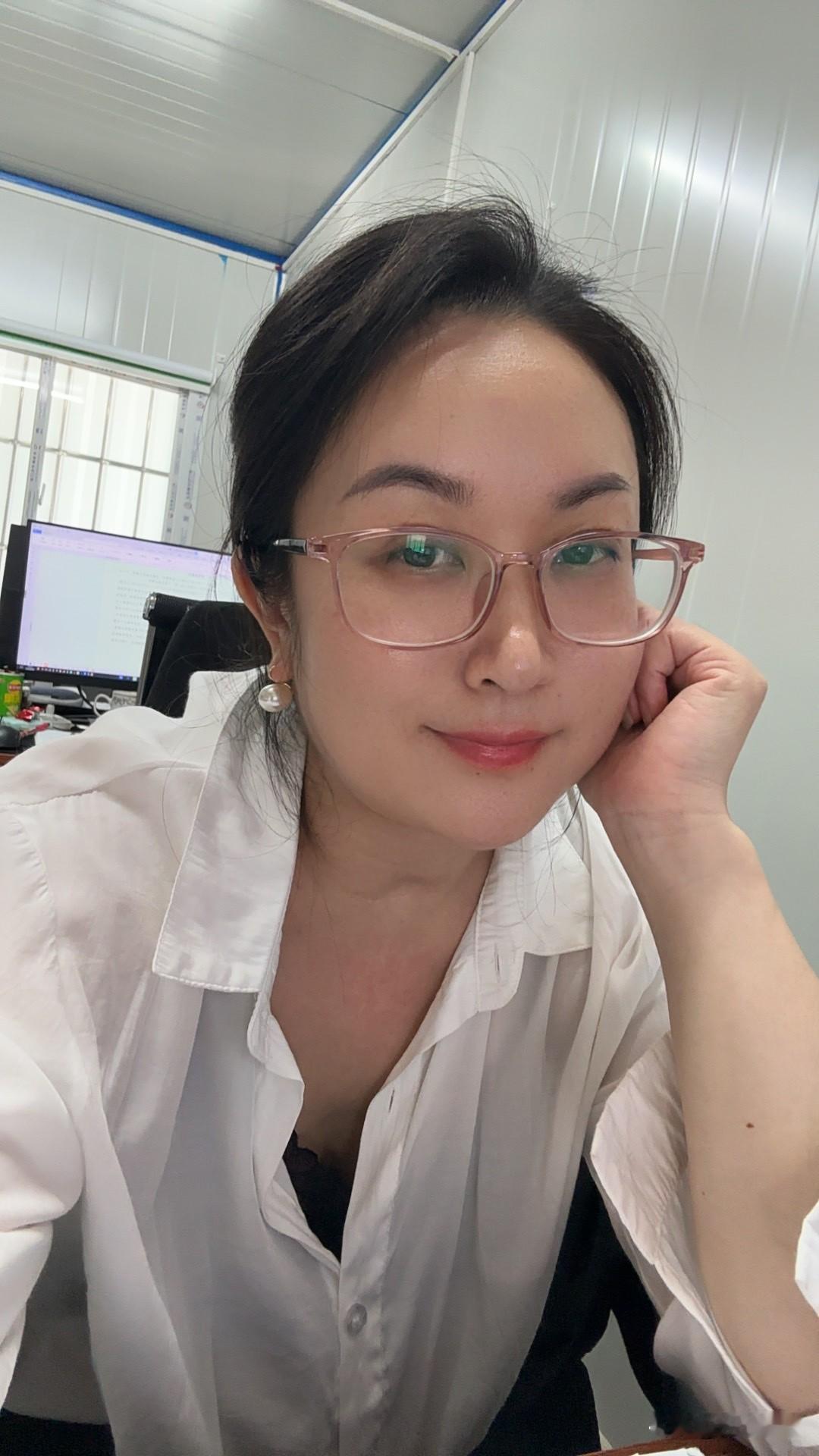 最近没有更新，一言难尽。

简单说说吧，我儿子在5月底被我从老家带到清远新项目做