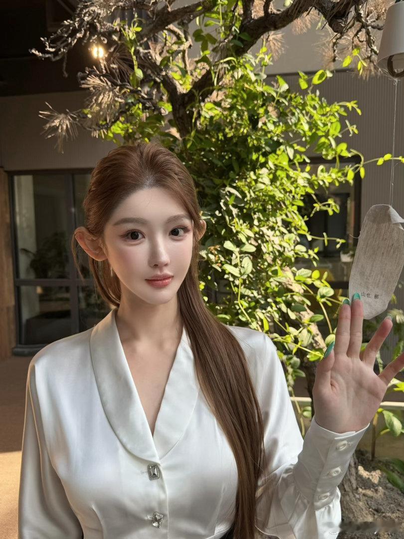 春和景明🍵🐿️是一切都可以重新开始的春季18图来咯 看图喜欢哪件 评论里送?