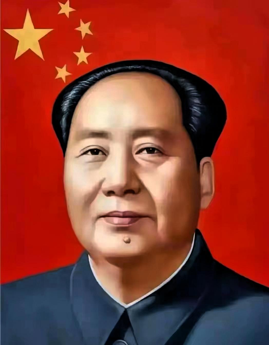 他，永远把人民放在心上。
真正的伟大，从不是高高在上的姿态，而是把百姓冷暖刻进心