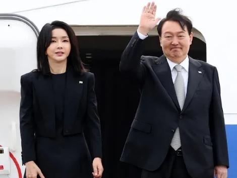 金建希的天彻底塌了，尹锡悦最终被宣判了，是无期徒刑，也就是说，从此金建希将再也看