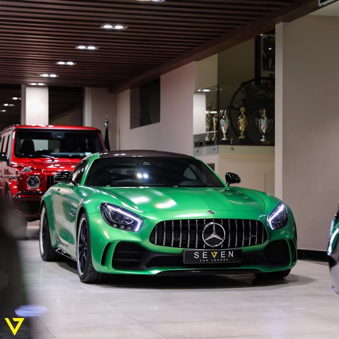 绿魔Mercedes AMG GTR 