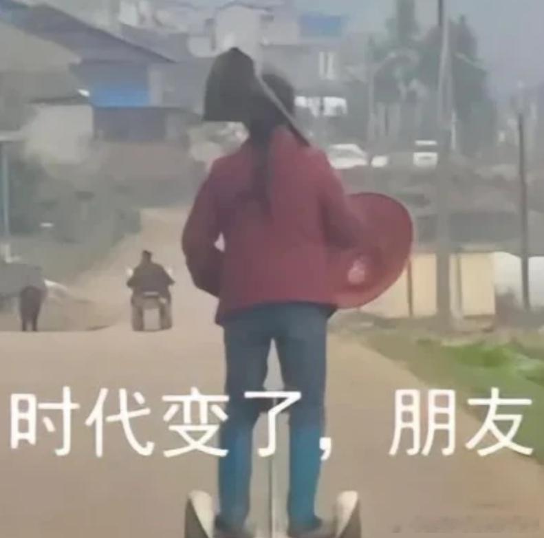 这条微博破20点赞，再给大家安排一顿宵夜，让我看看大家的热情好不好时间也不早了，