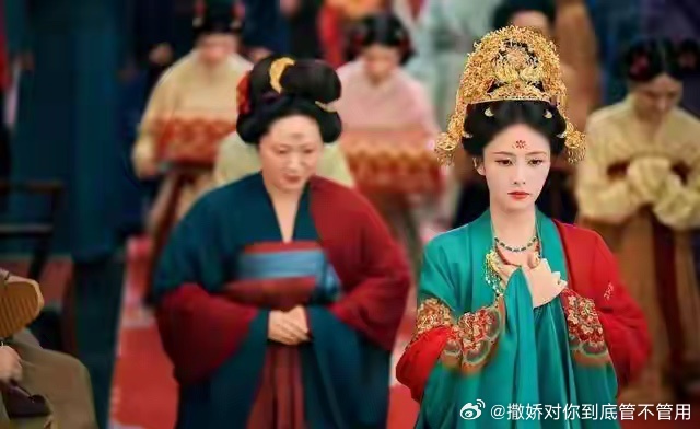 看了《莫离》，再看《翘楚》，才知女演员演技不能比，伤害太大了 