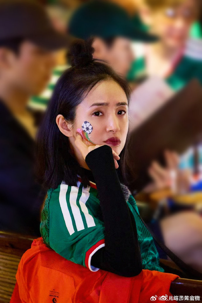 花少团出发前都互相背调花儿与少年没有复杂的打探，只是简单了解彼此，为结伴旅行打好