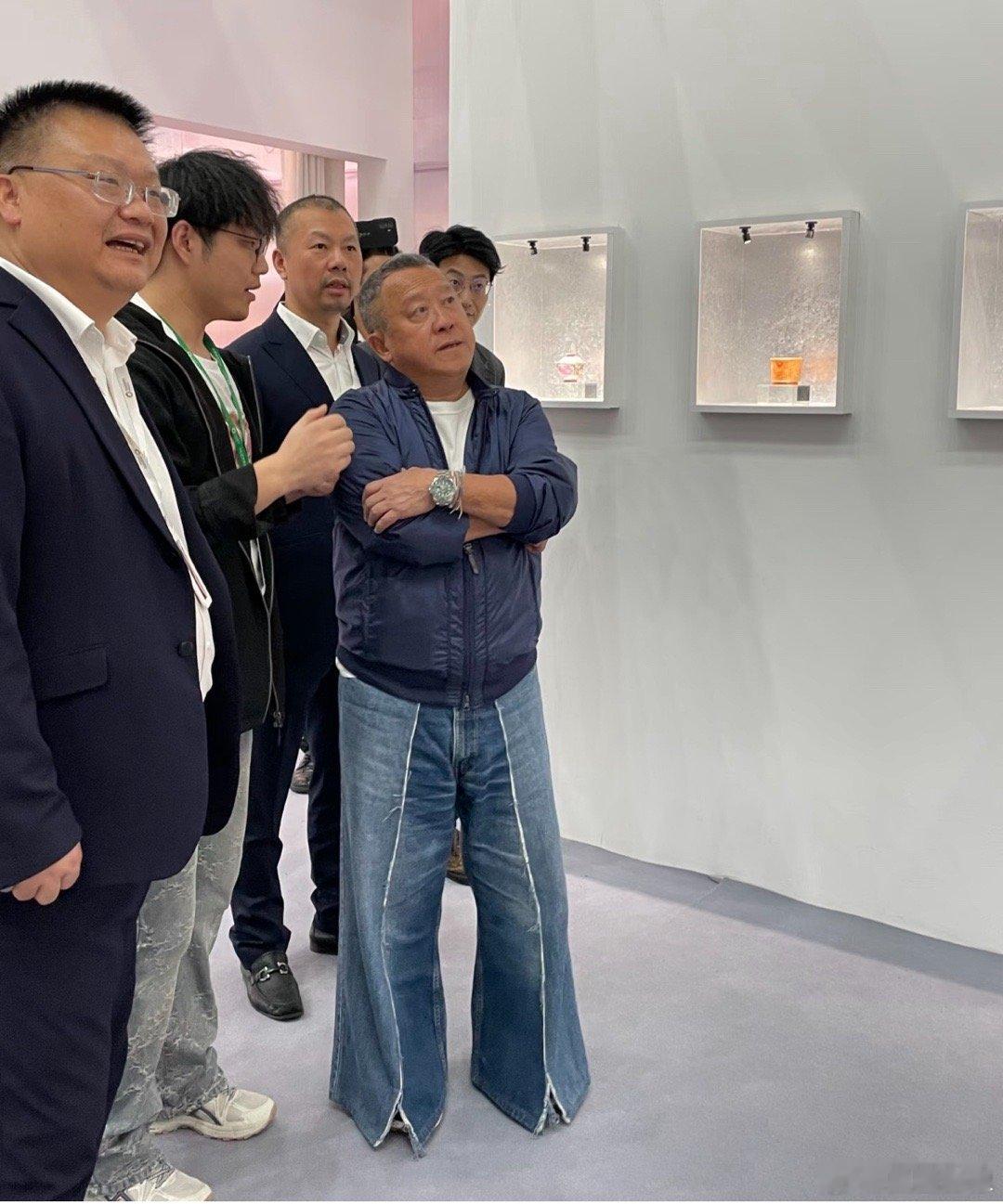 《不仅长的帅，还懂穿搭》 