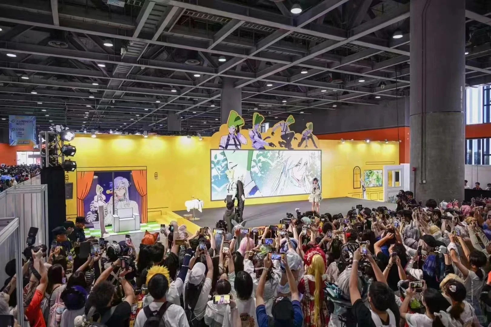 在广州CICF主持了卡琳娜那根葱见面会