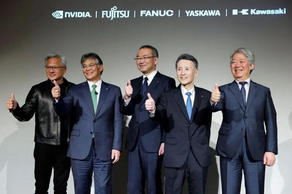 英伟达居然和日本合作了！
[可爱]聊几句：近期英伟达联合丰田、发那科、安川等日本