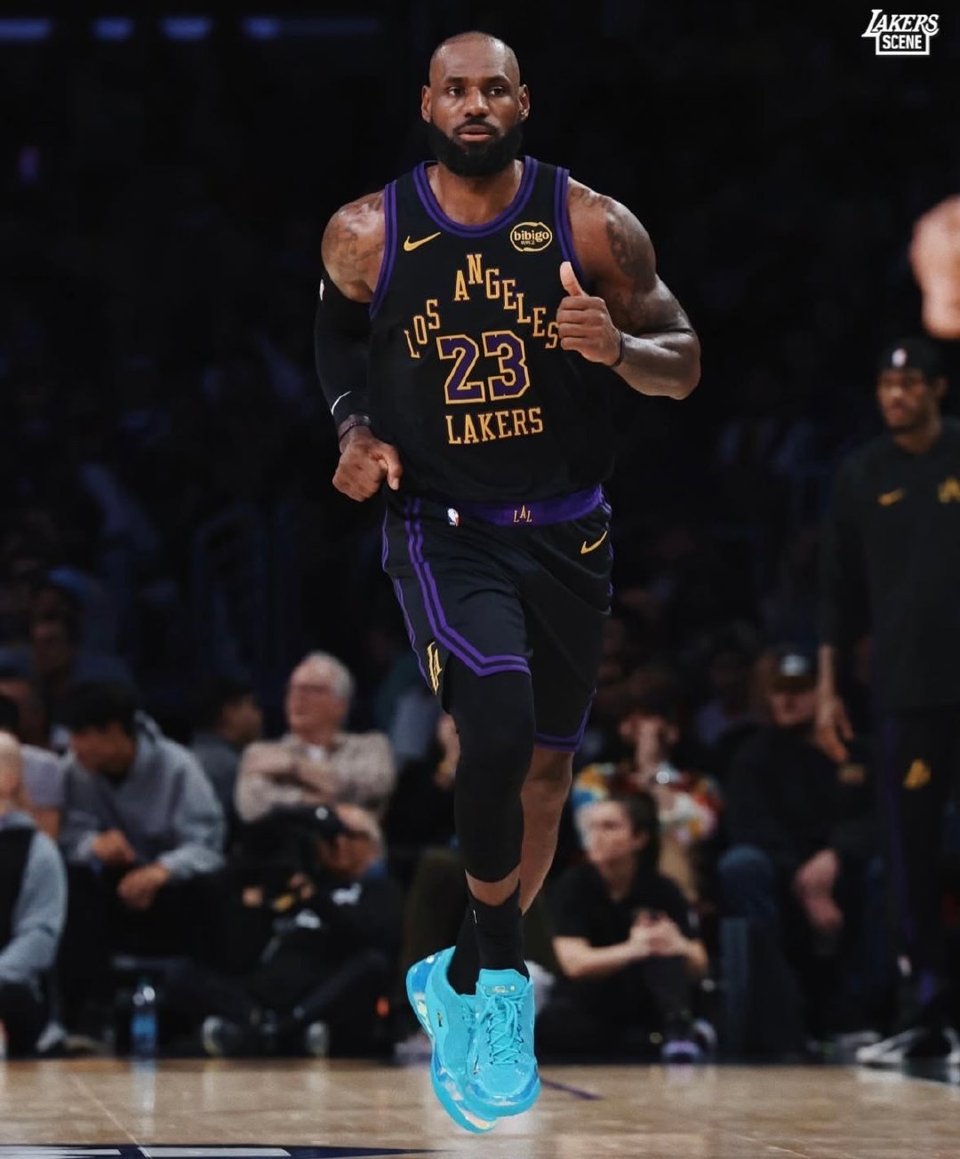 灰熊VS湖人神仙对决落幕！湖人主场128-121力克灰熊，双核火力拉满东契奇34