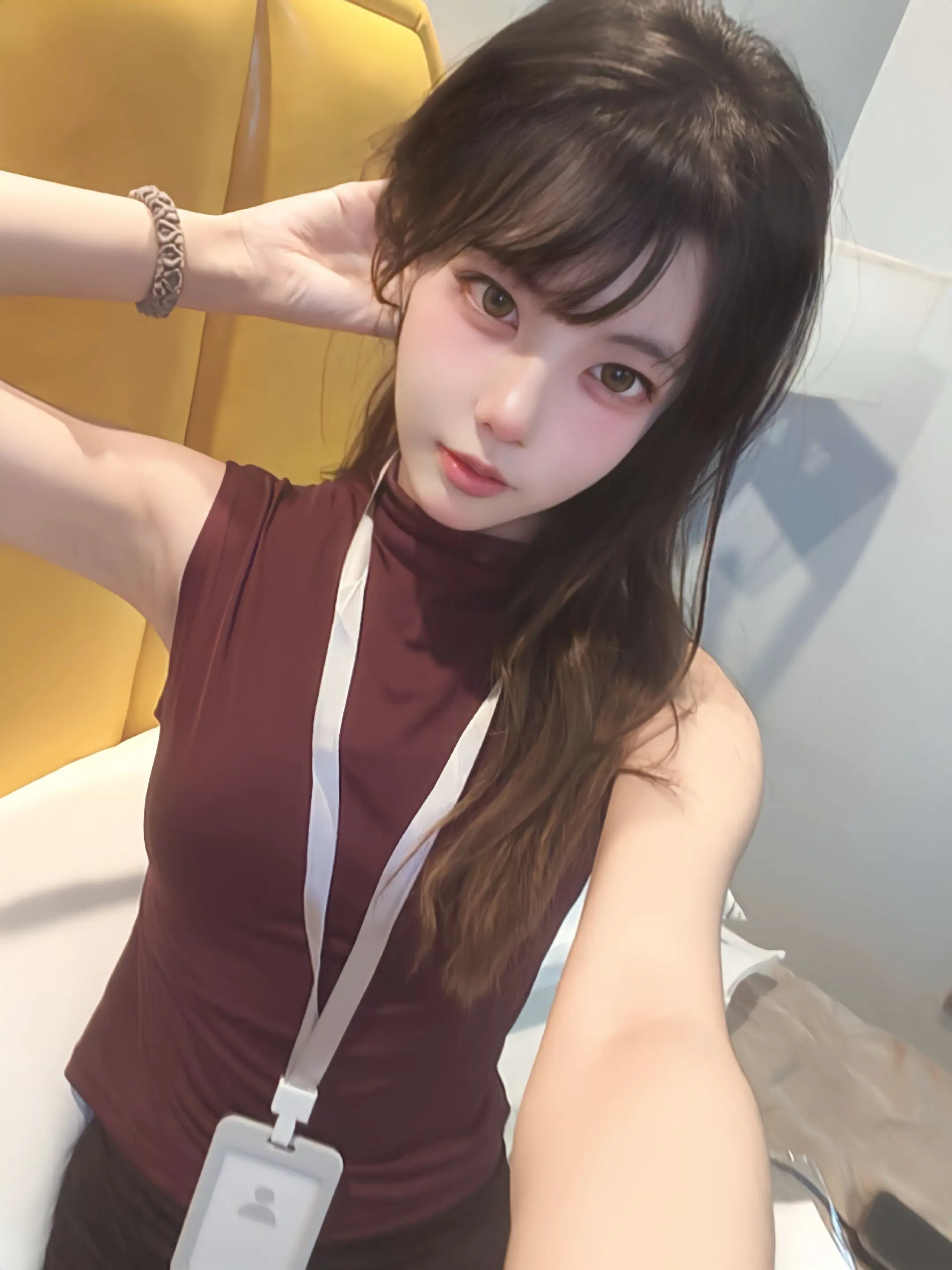 这期是我定制的紫色上衣。