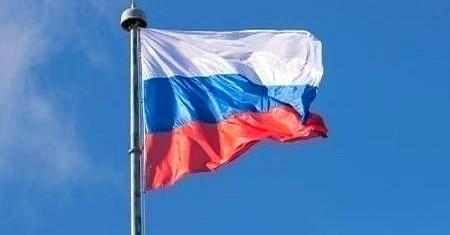 讲真，俄罗斯这国家，你说他到底图个啥？
其实就一个毛病，病根儿在几百年前就落下了