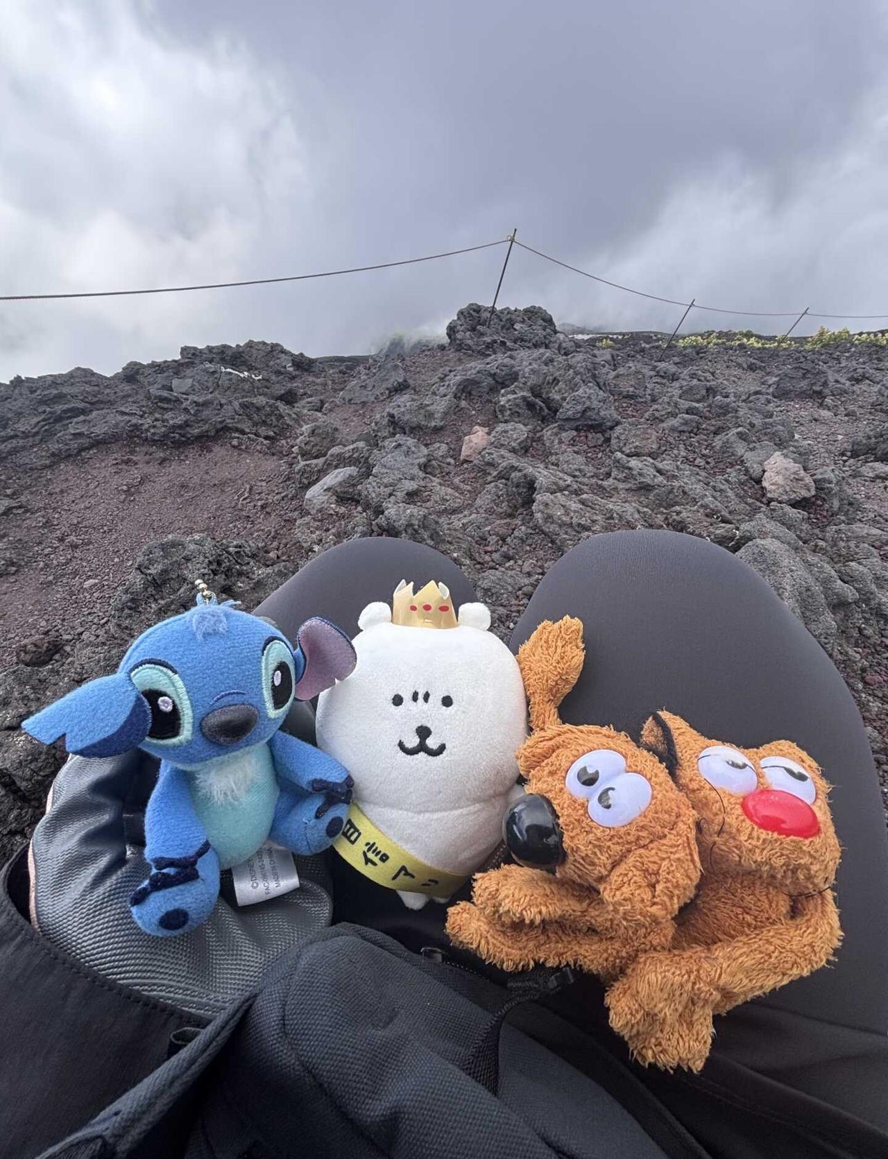 孩子们上山了🗻莫名其妙爬富士体验
几个星期前没有一点想法，没想到临时的决定带孩