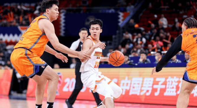 媒体人：庞峥麟想要突破新秀墙，得拿出更多更新的应对办法