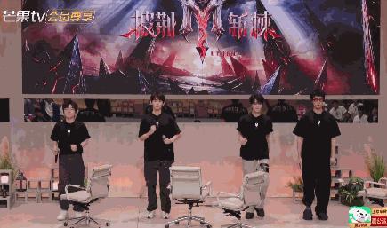 第一次在小考里，见到明星现场表演“原地踏步”的，王传君你知道只有你转身都转反了吗