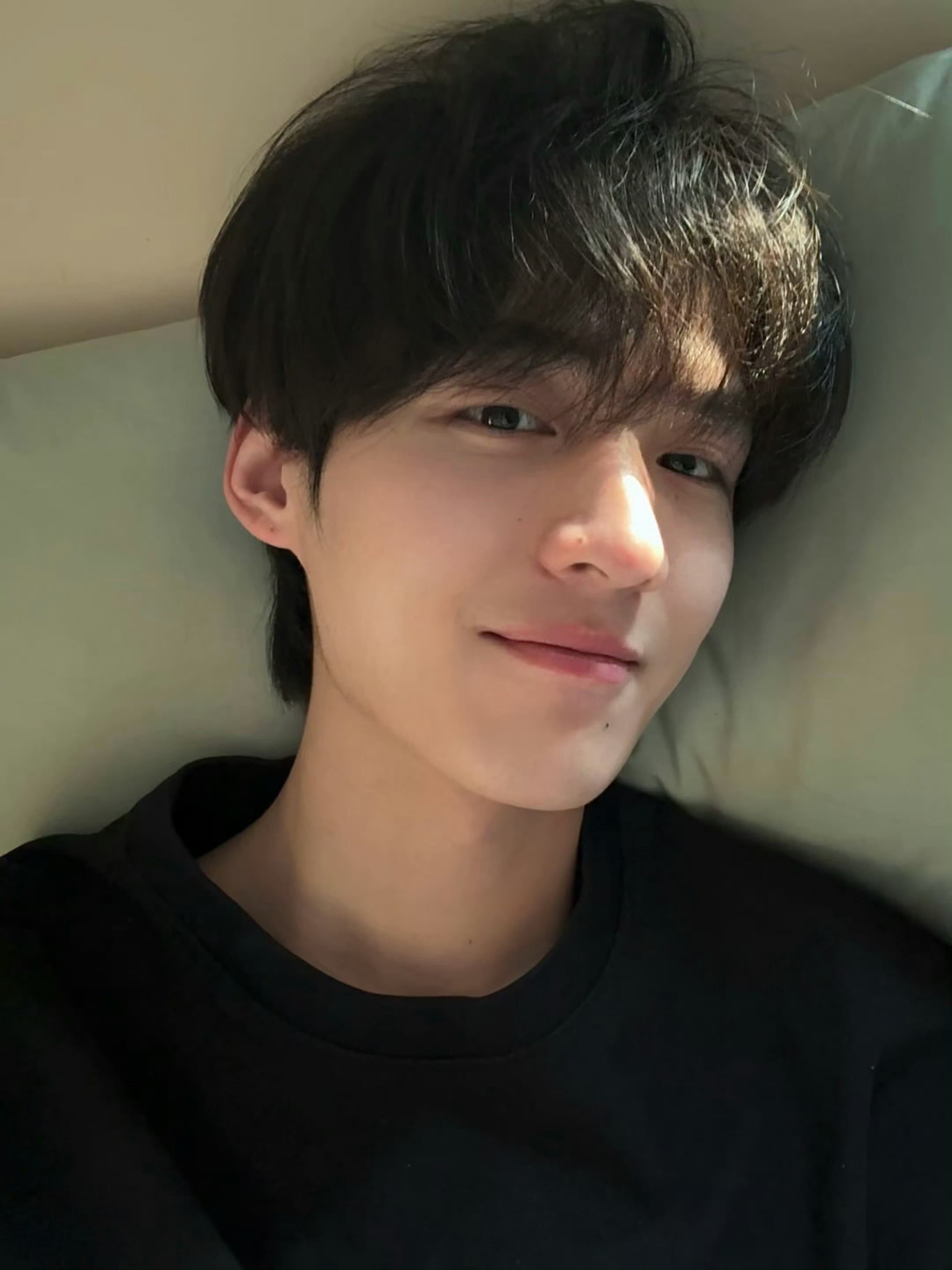 OMG！！康婆子心心念念的大孙子康小胆儿现实中长这样 曾导果然只拍帅哥啊！ 逐玉