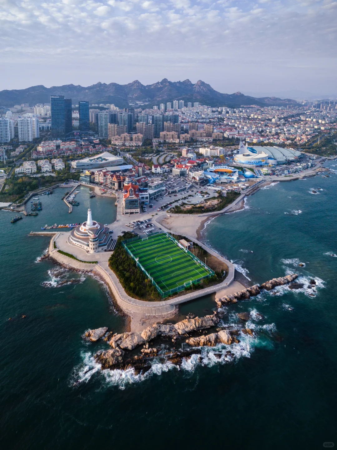 走 去海边踢场足球⚽️