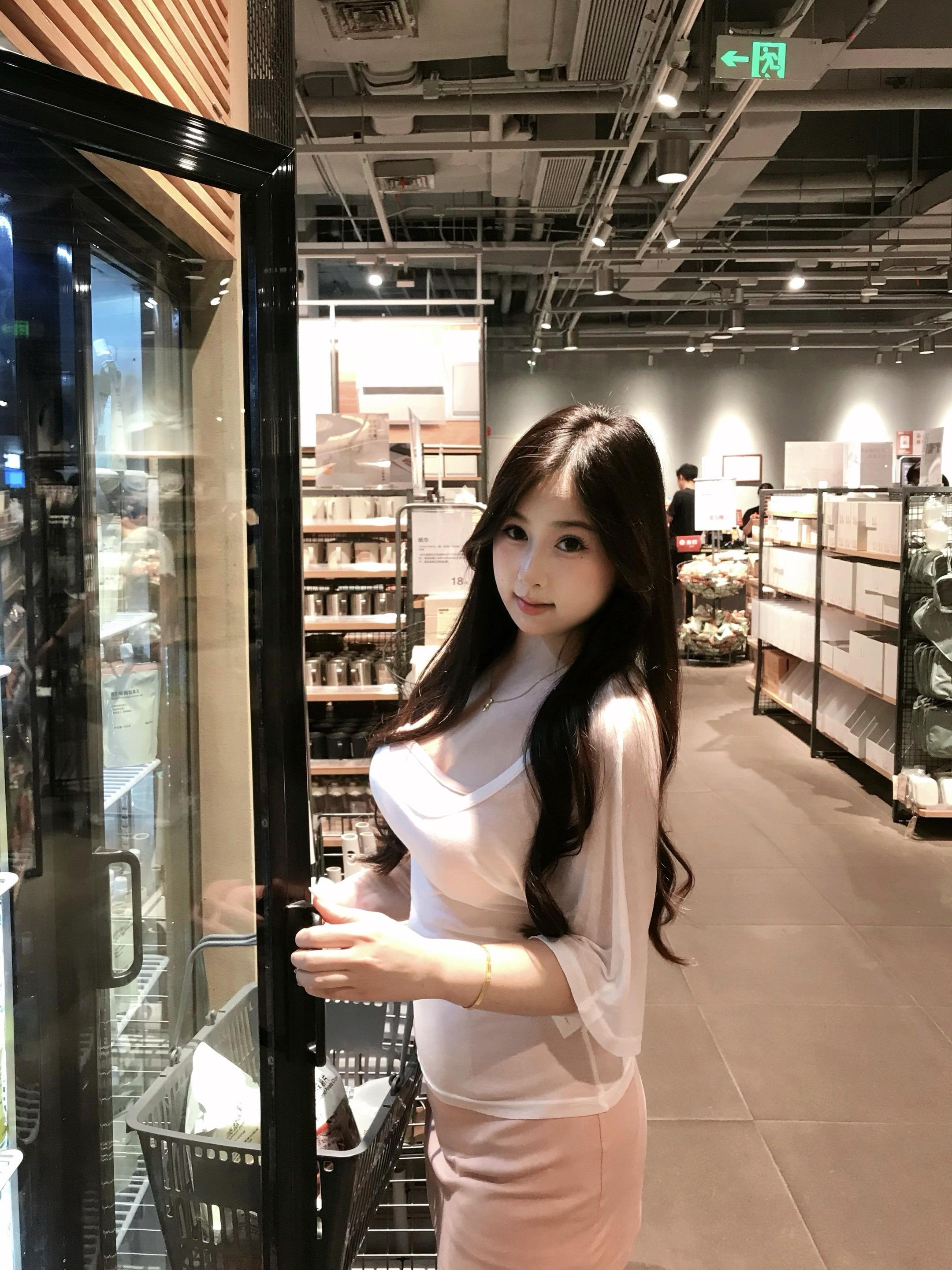 无敌小猫。无印良品真的太好拍啦