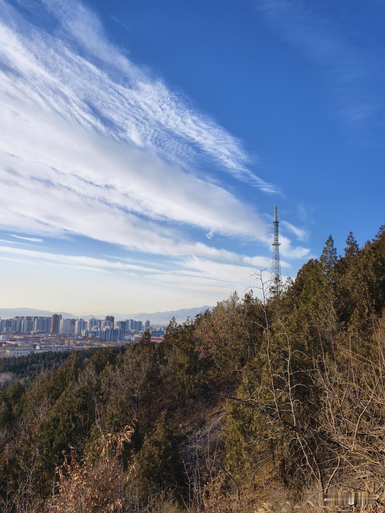 可以分享一张你拍的天空美照吗随手拍天蓝云白美如画