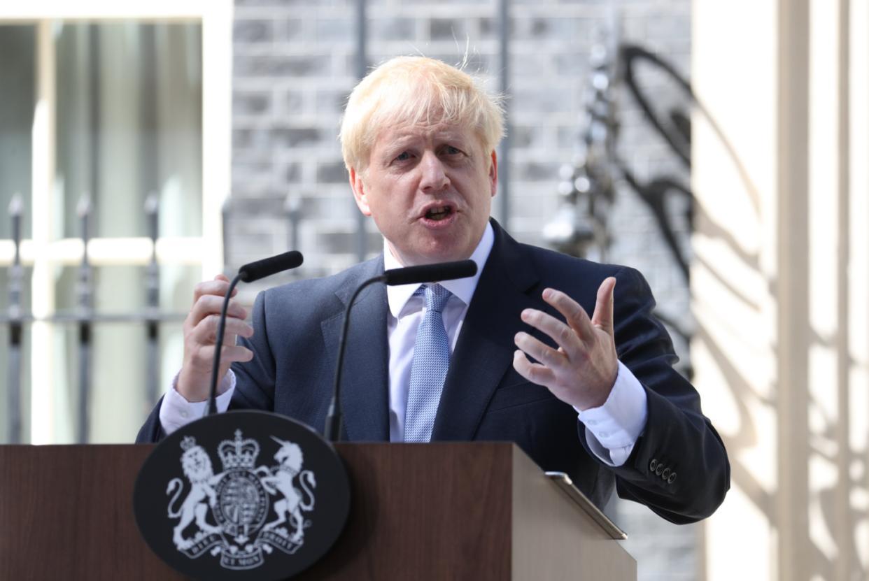 鲍里斯这位英国前首相，真的是个爱面子的人，说的话也很不靠谱，居然说“英国本可以阻