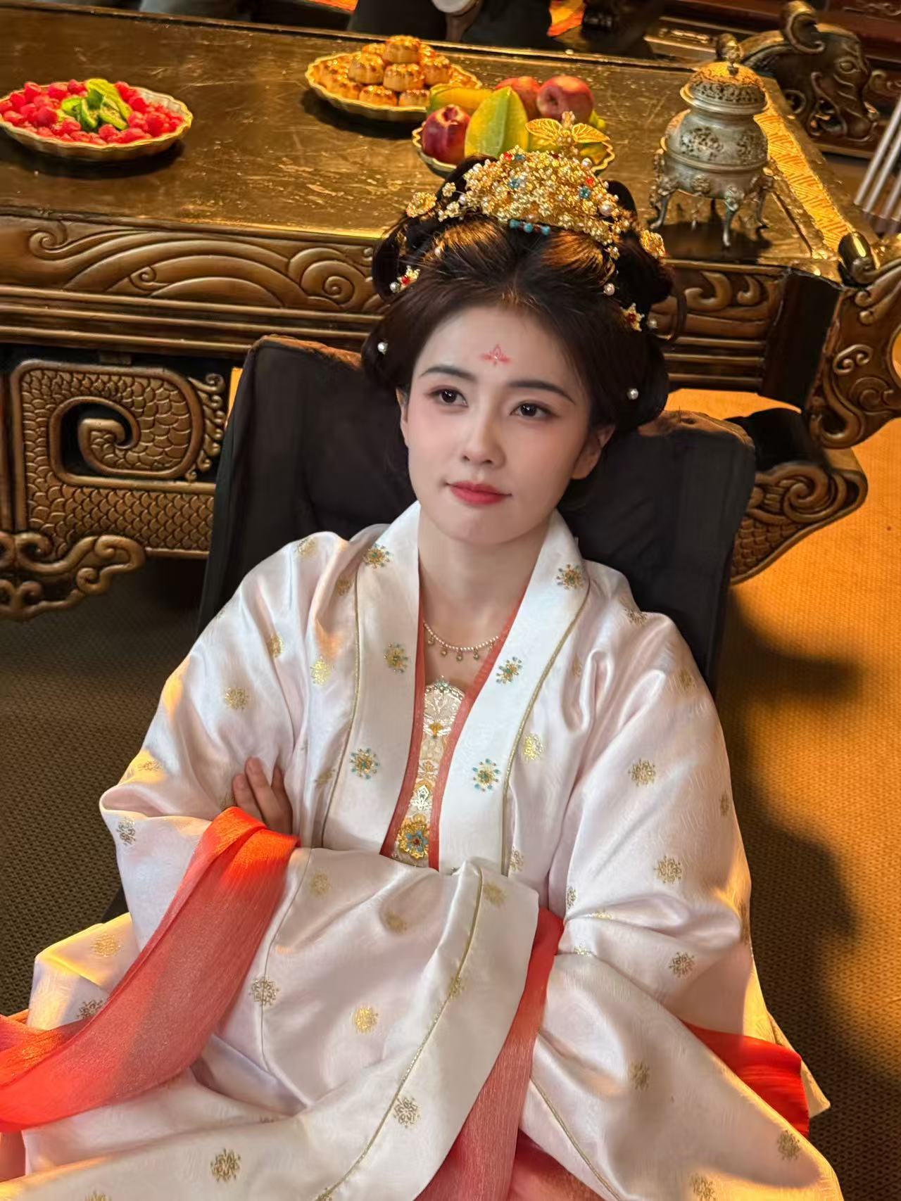 白鹿萌萌小粉团子白鹿萌萌小粉团子~太可爱啦！ 