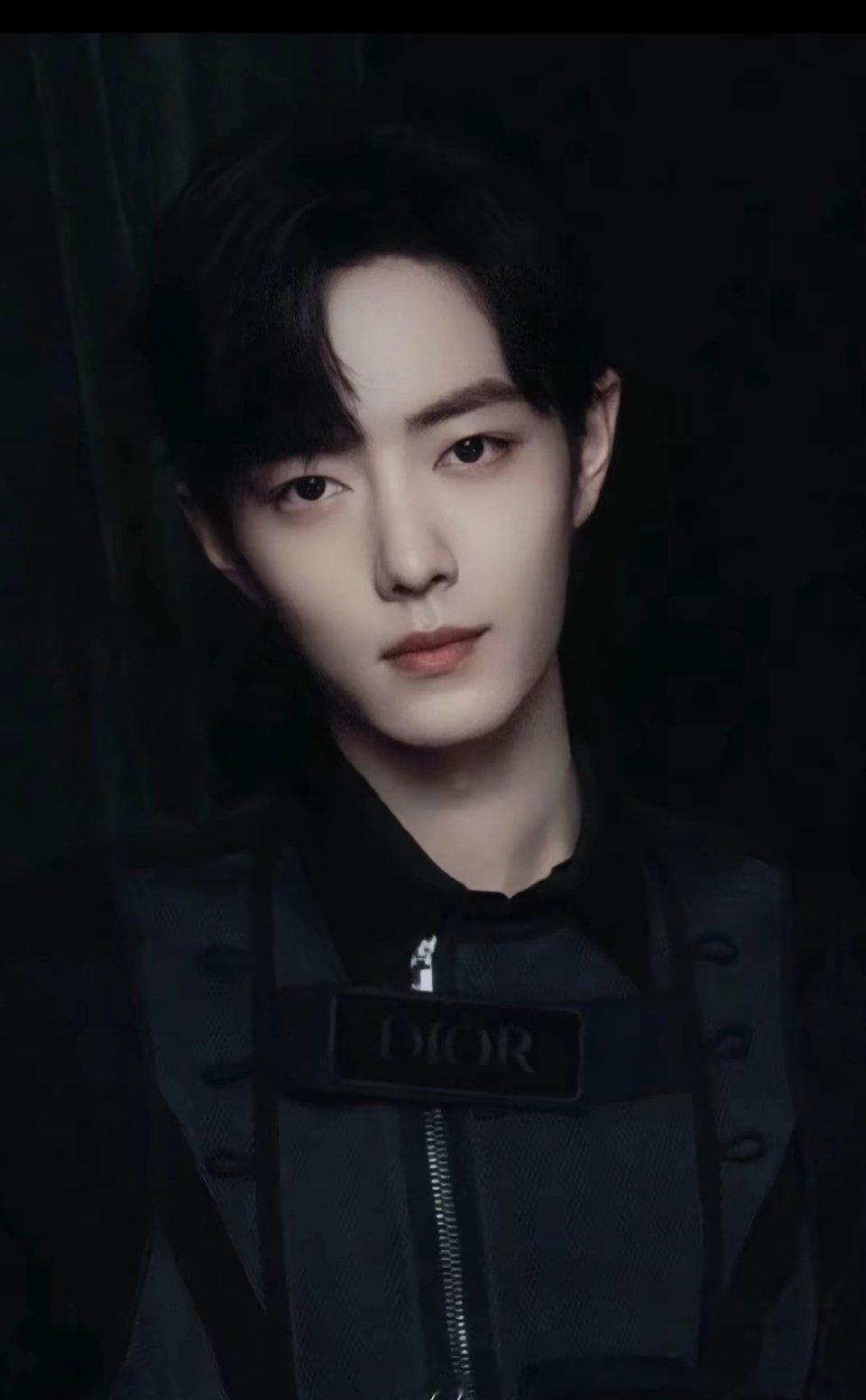 肖战日常见肖战肖战盛阳 “你是海平线的终点 是我愿意披星戴月去爱的人” 𝒴𝓸