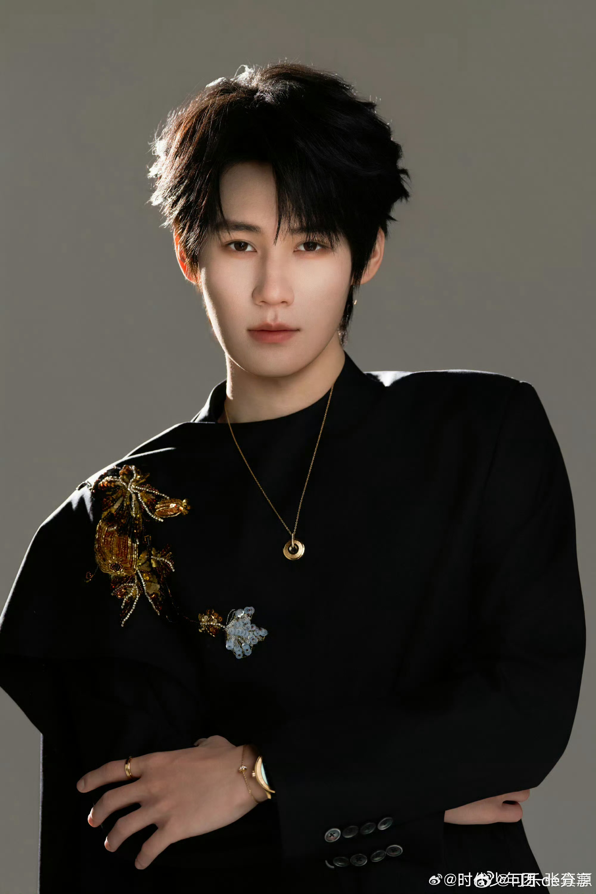 张真源贵贵的很安心 