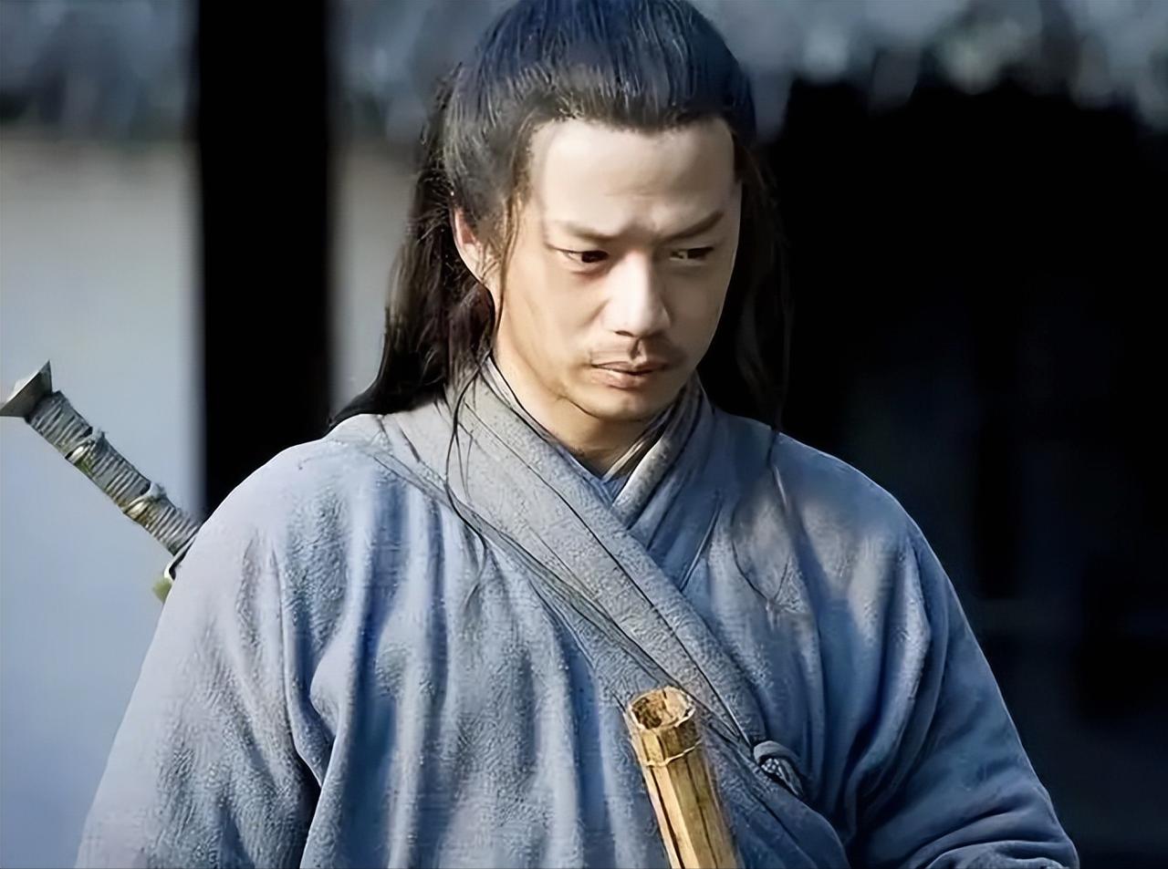 韩信一生中犯下的三个错误：
1.错信一人——吕后
韩信对于吕后，心情是复杂的。心