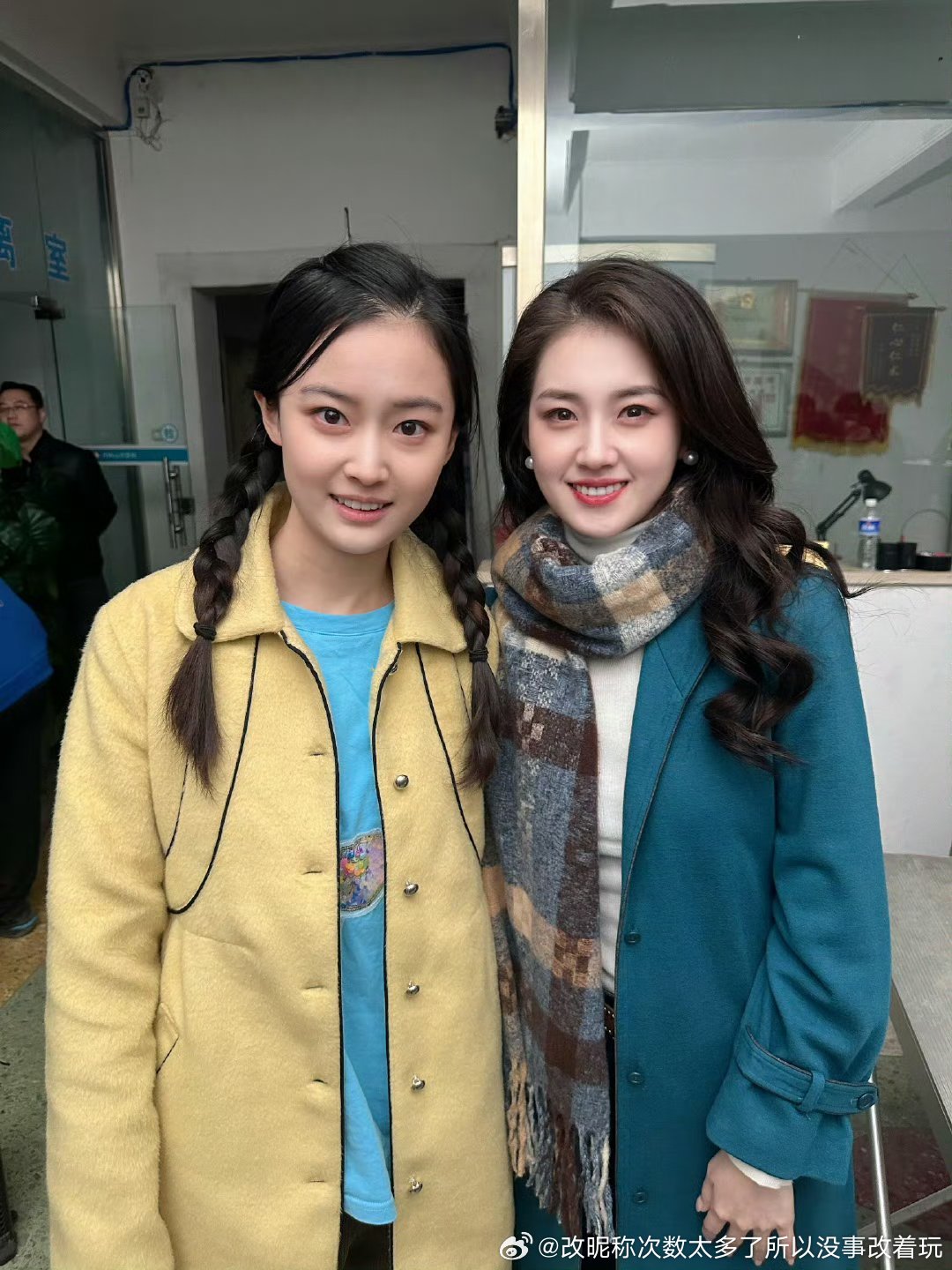 黄衣比郭宇欣好看啊 