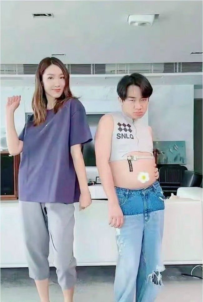 王祖蓝的裤子在李亚男身上变身六分裤，最萌身高差的“共享衣橱” 