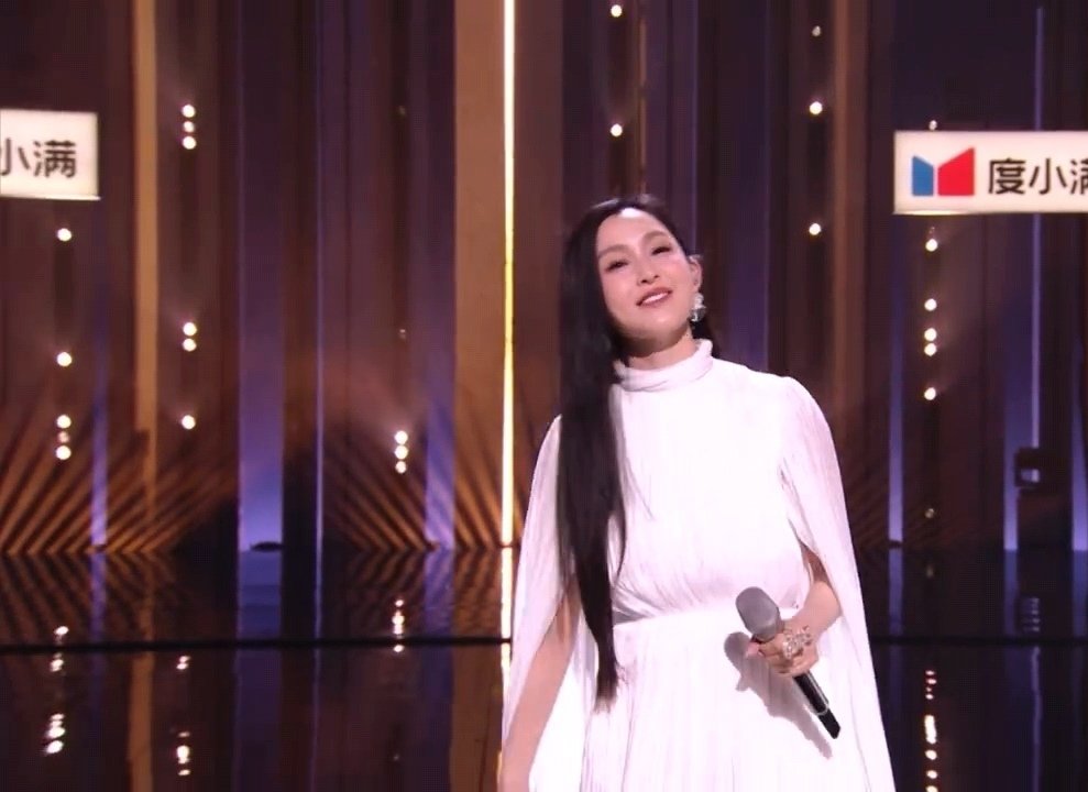 范玮琪大合唱范玮琪全场大合唱可是范玮琪的歌就是很好听啊 