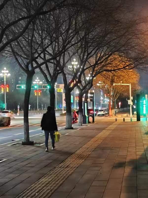 那年我选择资助保姆儿子上大学，遭到儿媳妇反对，我自己存款想怎么花有错吗？

我今